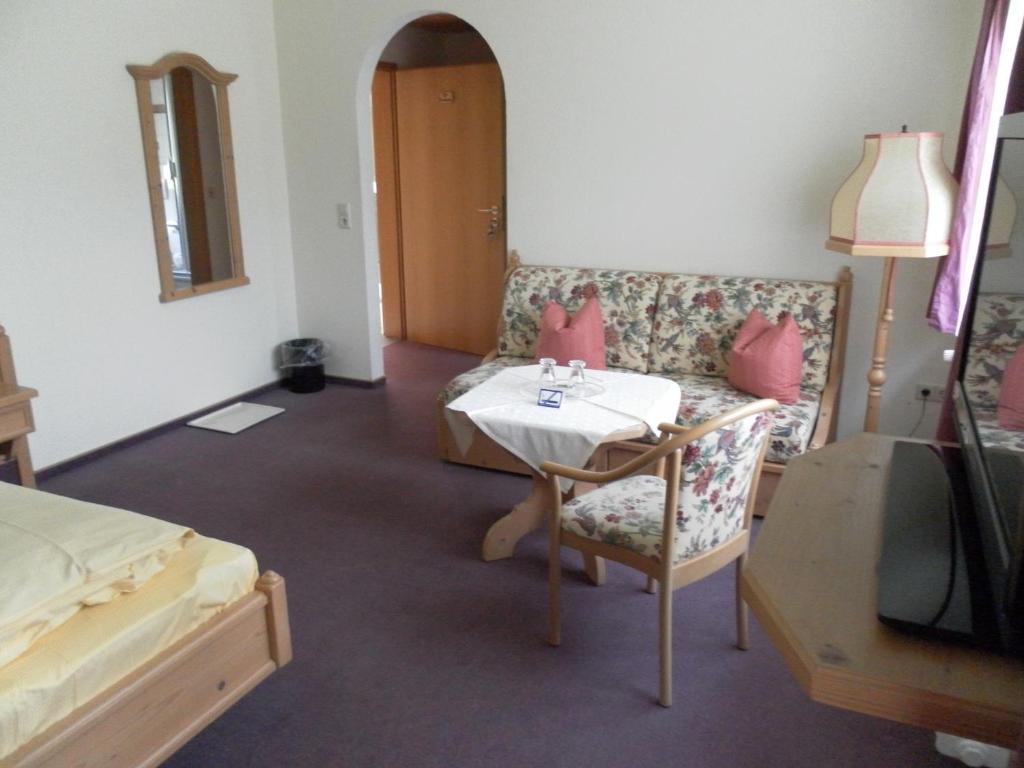 Hotel Garni Seebachstueble Titisee-Neustadt Exterior photo